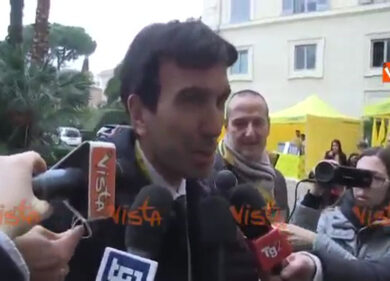 Banche, Martina non risponde su Boschi