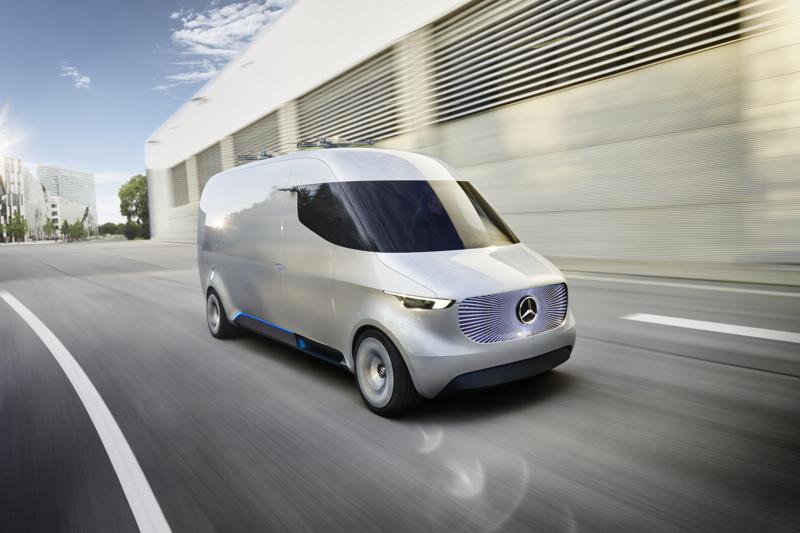 Mobilità del domani: ecco la “Road to future” secondo Mercedes