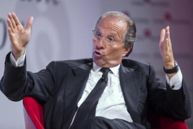 Bisignani: “M5S al governo con Grasso premier. Il Papa? Potrebbe lasciare”