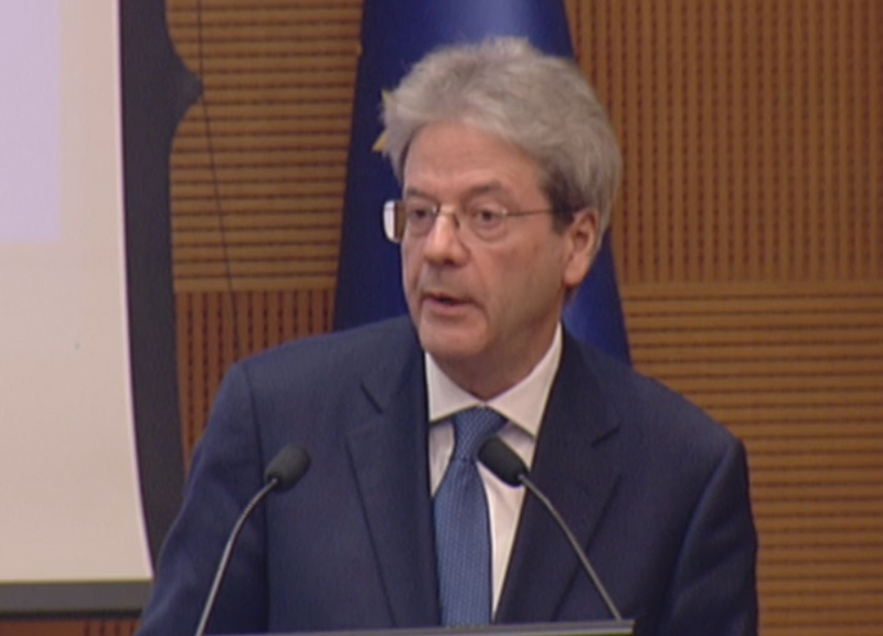 Mattarella ha sciolto le camere. Gentiloni ha deciso: si vota il 4 marzo Mattarella ha sciolto le camere. Gentiloni ha deciso: si vota il 4 marzo