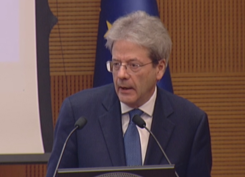 Mattarella ha sciolto le camere. Gentiloni ha deciso: si vota il 4 marzo Mattarella ha sciolto le camere. Gentiloni ha deciso: si vota il 4 marzo