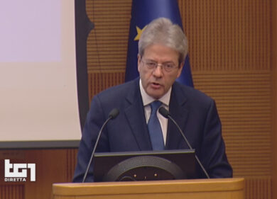 Paolo Gentiloni, leader elegante e concreto. Senza squilli di tromba