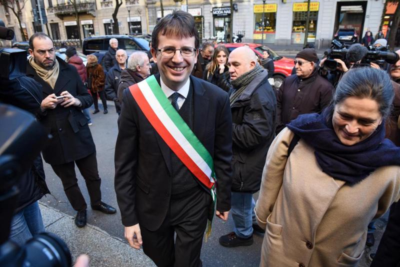 Gualtiero Marchesi, i funerali a Milano: “Era lo Steve Jobs della cucina” Gualtiero Marchesi, i funerali a Milano: “Era lo Steve Jobs della cucina”