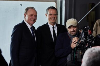 Ennio Doris e Massimo Doris nel nuovo spot di Banca Mediolanum per Apple Pay