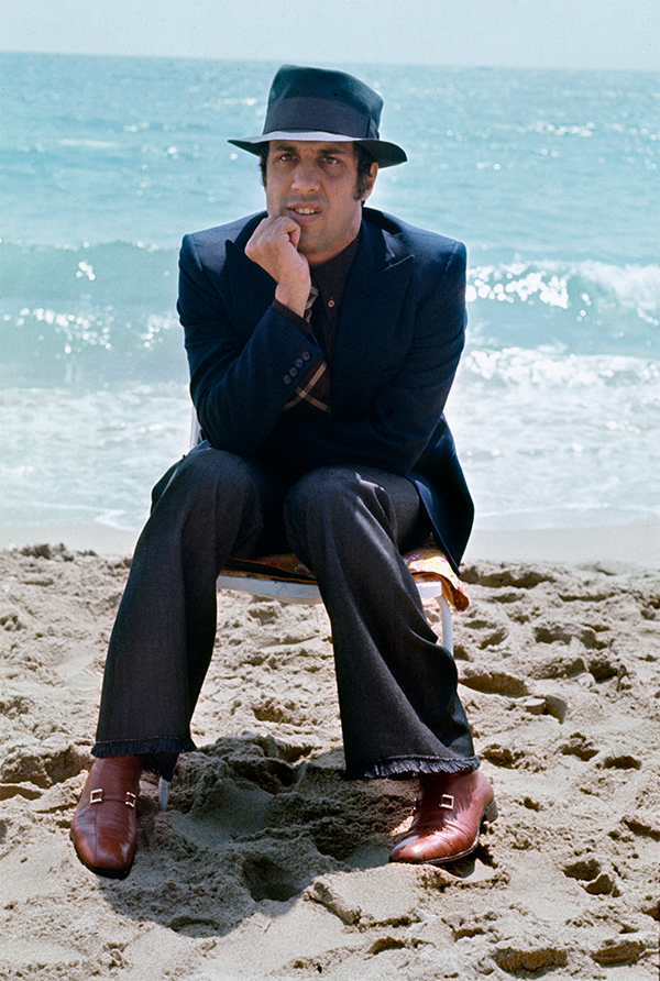 Adriano Celentano, il molleggiato compie 80 anni. Le foto