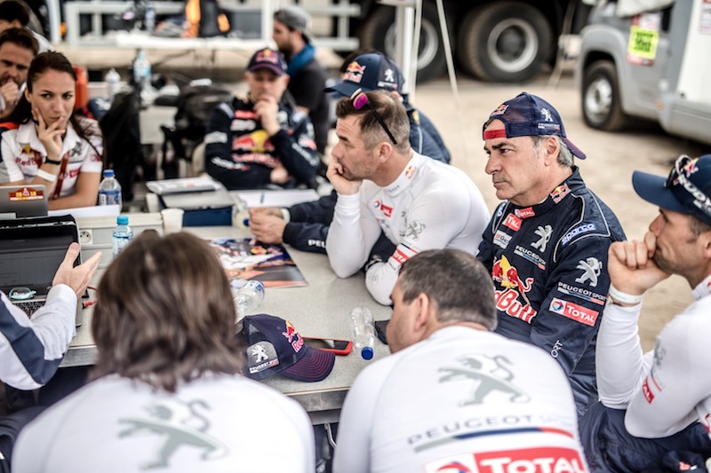 L’armata Peugeot è pronta per la Dakar 2018 L’armata Peugeot è pronta per la Dakar 2018