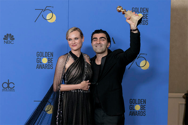 Golden Globe: star in nero contro le molestie. Premi, Italia a mani vuote.FOTO
