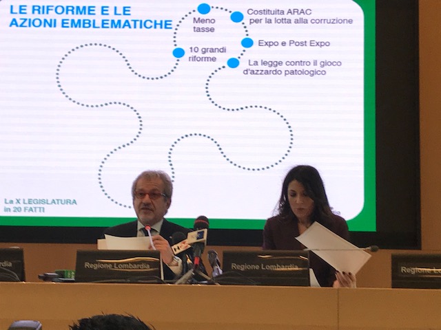 Lombardia, Maroni si candida premier: “Metto a disposizione l’esperienza” Lombardia, Maroni si candida premier: “Metto a disposizione l’esperienza”