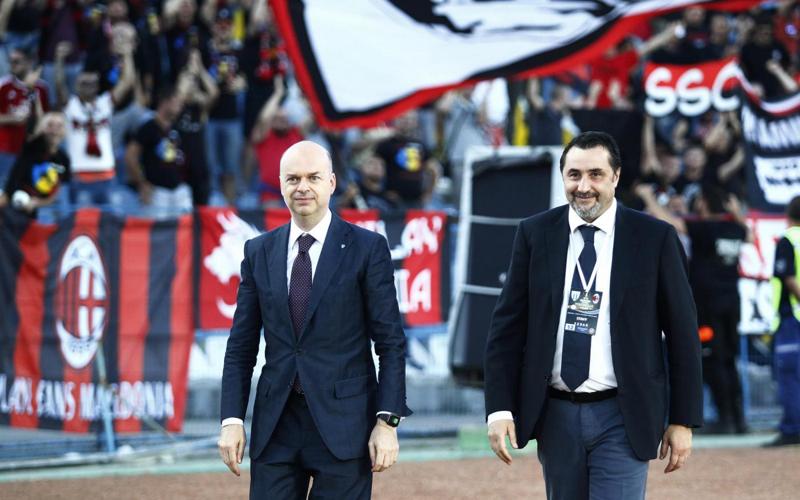 Milan, Mirabelli: “Bonucci non è in vendita”. E su Donnarumma… Milan, Mirabelli: “Bonucci non è in vendita”. E su Donnarumma…