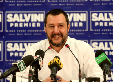 Regionali Lombardia: Fontana candidato. Maroni lascia. La conferma di Salvini