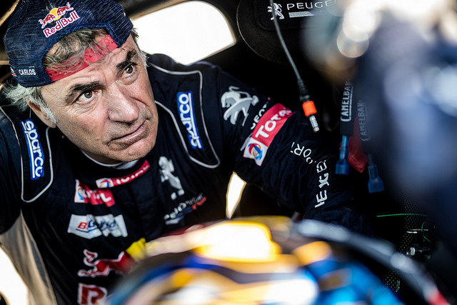 Dakar 2018, Sainz e Cruz in testa. Ma che sfide! Dakar 2018, Sainz e Cruz in testa. Ma che sfide!