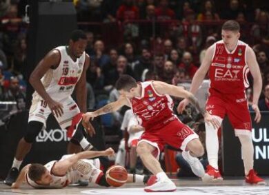 Olimpia Milano cade in casa con Venezia: 80-84. Coppa Italia, derby con Cantù