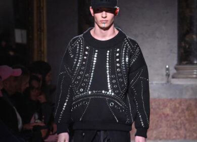 Milano Moda Uomo, dall’abito armatura al “maschio Billionaire”. Le tendenze