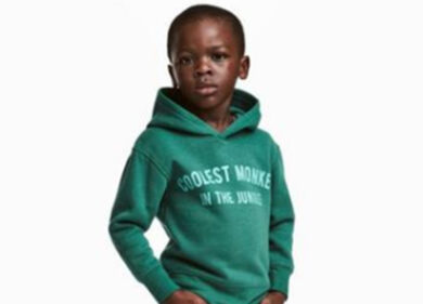 H&M, bufera razzismo. La mamma del baby modello costretta a trasferirsi