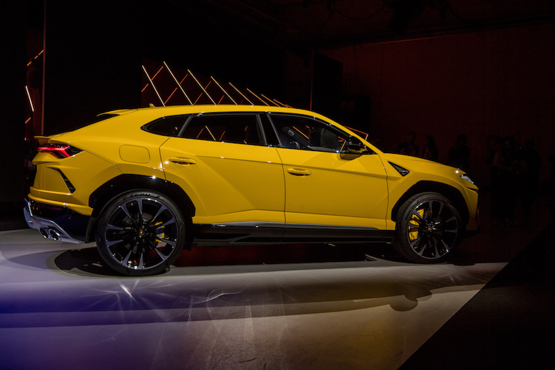 Pirelli si è fatta in sei per la Lamborghini Urus Pirelli si è fatta in sei per la Lamborghini Urus