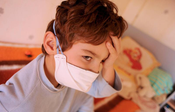 Influenza record, 4 milioni di malati: picco raggiunto. Febbre alta e dolori