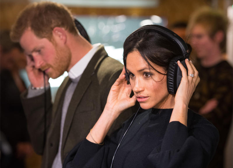 Meghan Markle: “Harry? E’ un femminista”. Meghan Markle, bufera sul look. FOTO