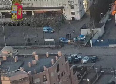 Mafia cinese, i segreti del capo dei capi Zhang: inchini, Hilton, Ferrari e…