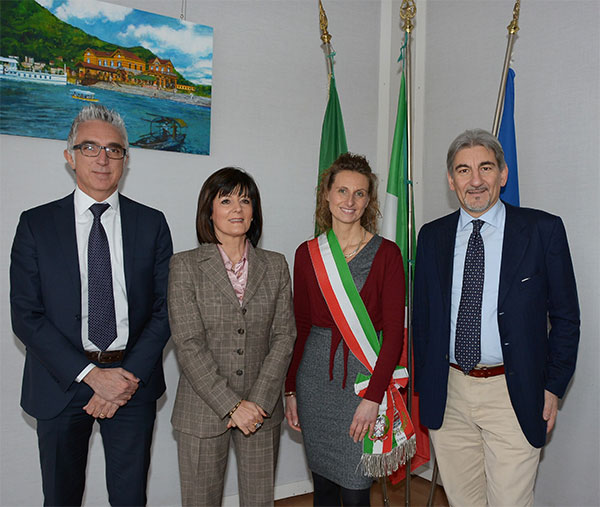 Inaugurazione della nuova linea ferroviaria tra Lombardia e Svizzera Inaugurazione della nuova linea ferroviaria tra Lombardia e Svizzera