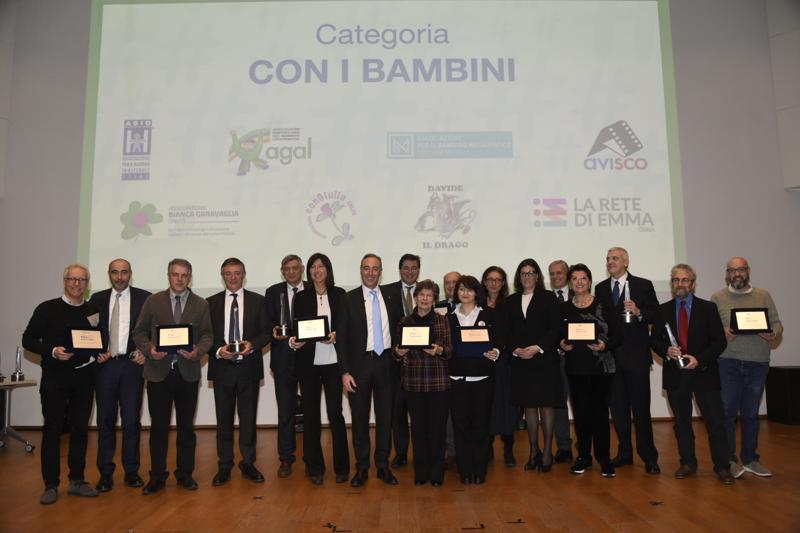 Prima edizione Premio ‘Mai Soli’ per le associazioni di volontariato