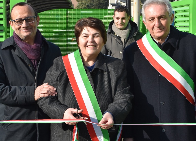 Velostazione da 36 posti nella stazione di Vanzaghello-Magnago Velostazione da 36 posti nella stazione di Vanzaghello-Magnago