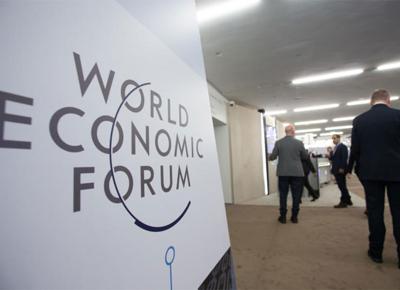 Davos ape Davos ape