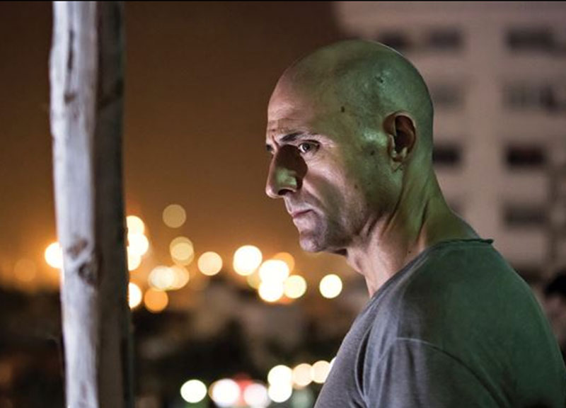 Deep State, la serie tv spy arriva in Italia (su Fox). Ecco il trailer Deep State, la serie tv spy arriva in Italia (su Fox). Ecco il trailer