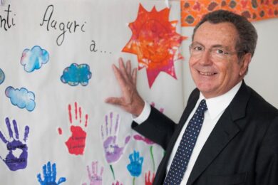 Fondo beneficenza Intesa Sanpaolo: oltre 9 milioni euro per inclusione sociale