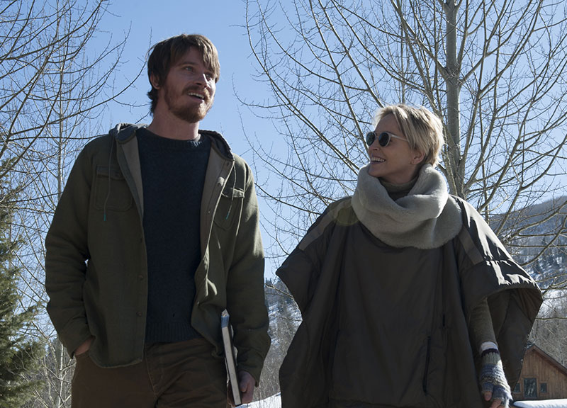 Mosaic, Sharon Stone nel nuovo thriller sbarca su Sky Atlantic Mosaic, Sharon Stone nel nuovo thriller sbarca su Sky Atlantic
