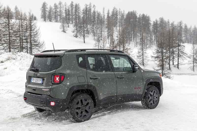 Nuova Jeep Renegade: tecnologica e connessa Nuova Jeep Renegade: tecnologica e connessa