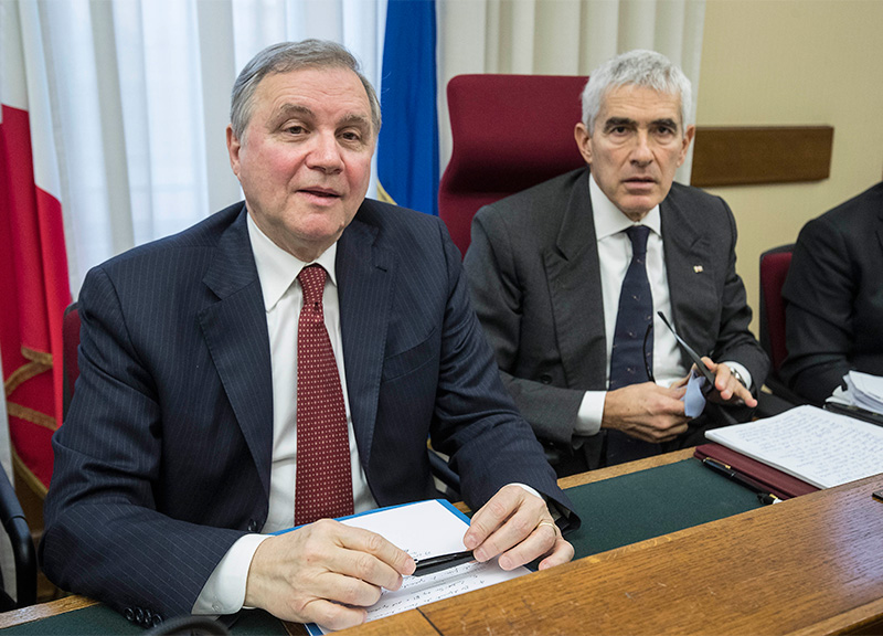 Banche, la Commissione non trova l’intesa sulla relazione finale Banche, la Commissione non trova l’intesa sulla relazione finale