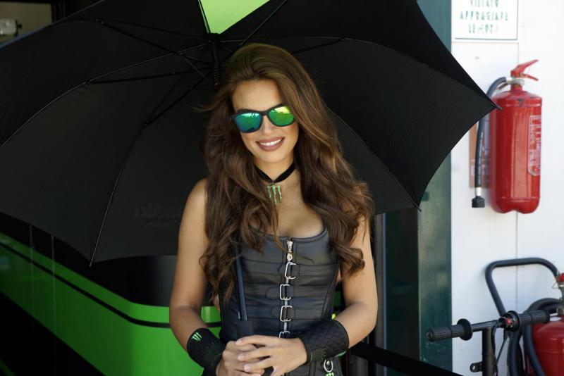 Formula 1 addio alle ombrelline. Liberty Media: “Basta Grid Girls” Formula 1 addio alle ombrelline. Liberty Media: “Basta Grid Girls”