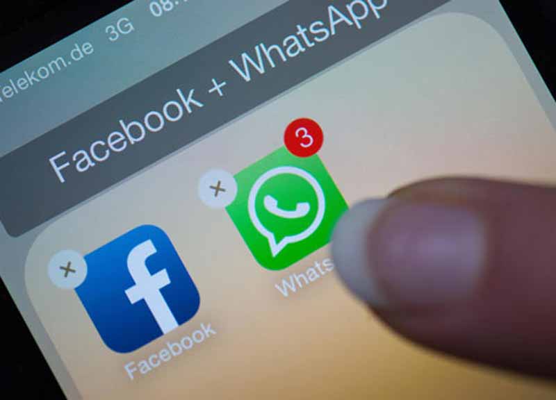 Italiani multiscreen divorati da pc, tablet, tv e cellulari. Boom social tv