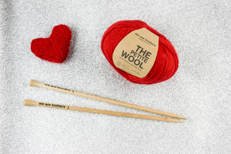 San Valentino, regala la creatività con il cuore a maglia di We Are Knitters San Valentino, regala la creatività con il cuore a maglia di We Are Knitters