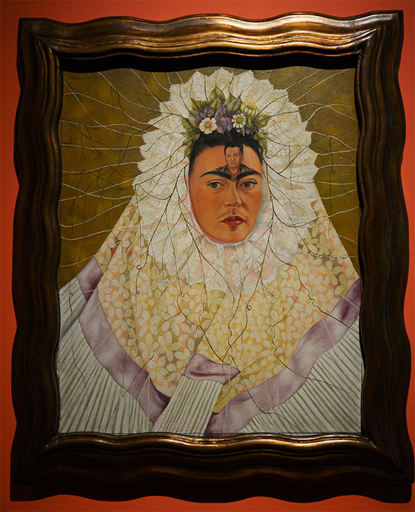 Frida Kahlo, la mostra al MUDEC di Milano Frida Kahlo, la mostra al MUDEC di Milano