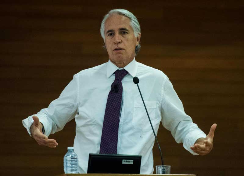 Figc, Fabbrini commissario straordinario. Malagò guiderà la Lega di Serie A Figc, Fabbrini commissario straordinario. Malagò guiderà la Lega di Serie A
