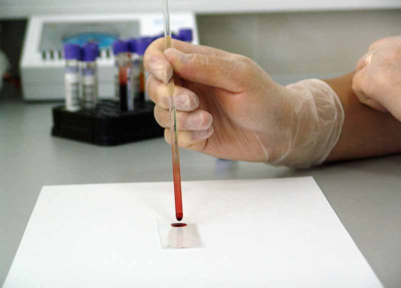 Farmaci del terzo millennio. La White economy a caccia dell’eterna giovinezza Farmaci del terzo millennio. La White economy a caccia dell’eterna giovinezza