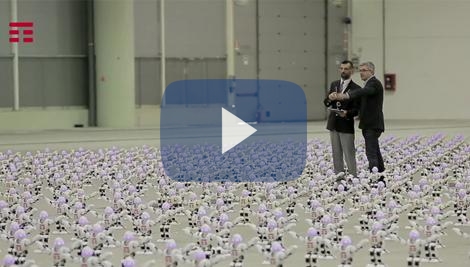 TIM: Guinness dei Primati per aver fatto ballare 1372 robot contemporaneamente TIM: Guinness dei Primati per aver fatto ballare 1372 robot contemporaneamente