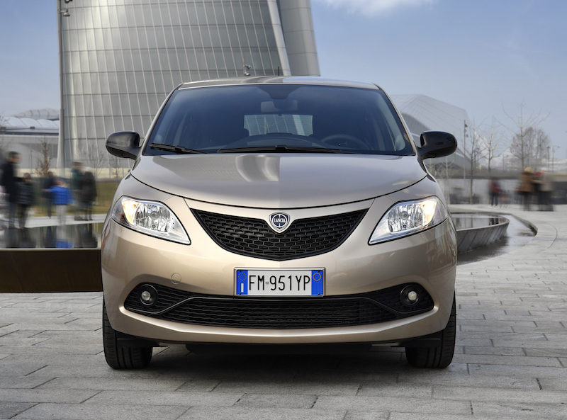 Nuova gamma Ypsilon, la Fashion City Car si evolve Nuova gamma Ypsilon, la Fashion City Car si evolve