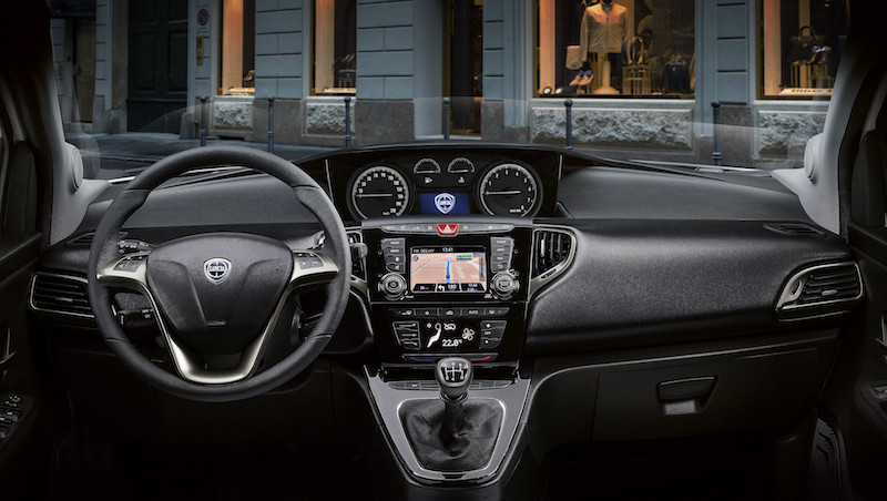 Nuova gamma Ypsilon, la Fashion City Car si evolve Nuova gamma Ypsilon, la Fashion City Car si evolve