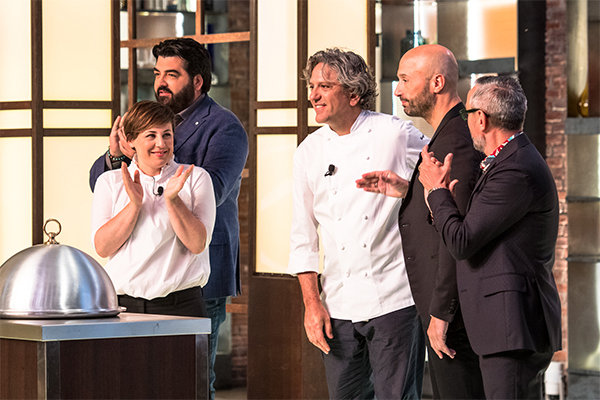 Masterchef 7 sul Ghiacciaio dello Stelvio con i campioni azzurri di sci. Foto Masterchef 7 sul Ghiacciaio dello Stelvio con i campioni azzurri di sci. Foto