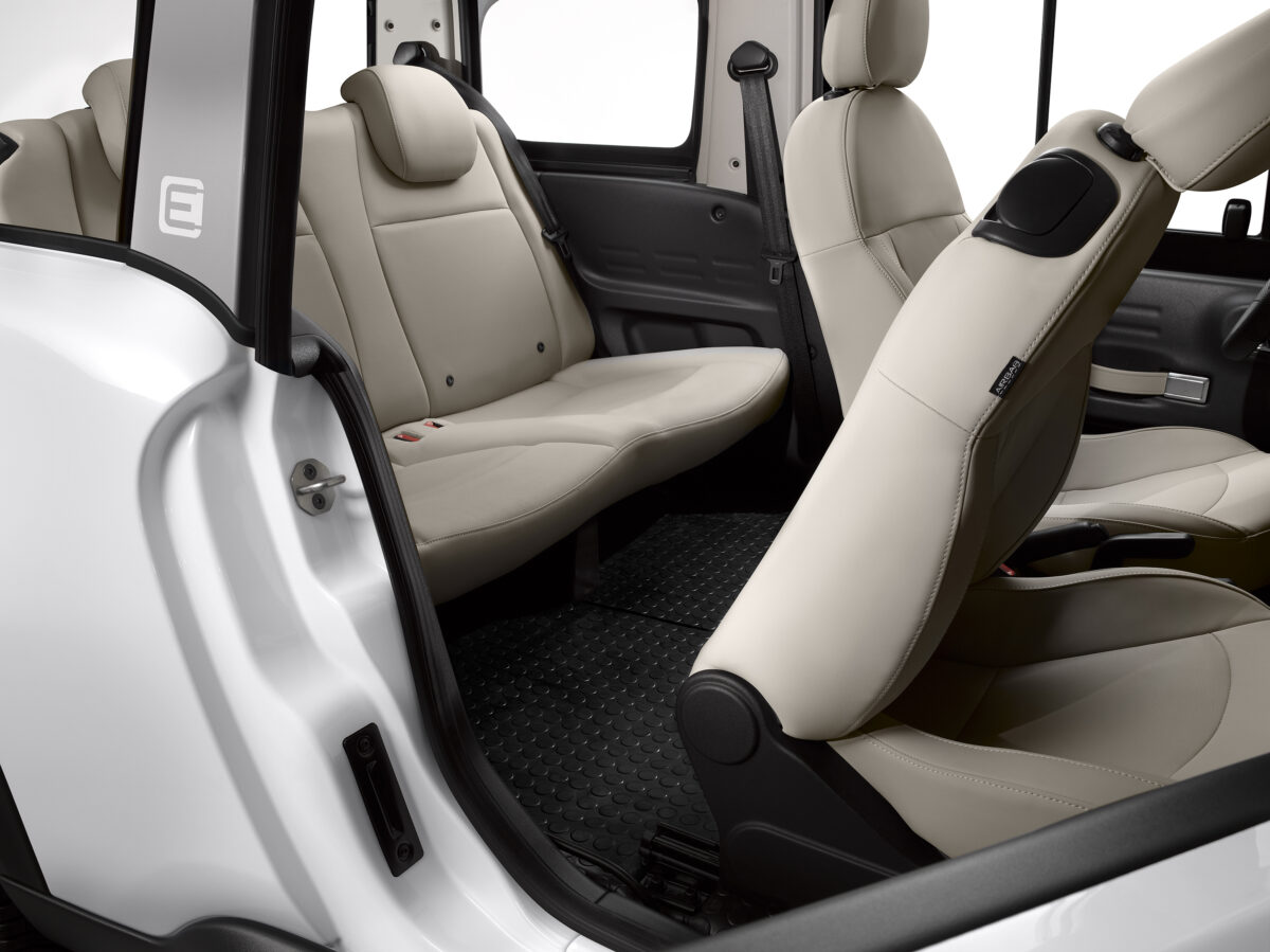 Nuova Citroen E-Mehari: tecnologia elettrica 100% Nuova Citroen E-Mehari: tecnologia elettrica 100%