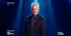 Crozza/Sting canta in italiano per la prima volta sul palco