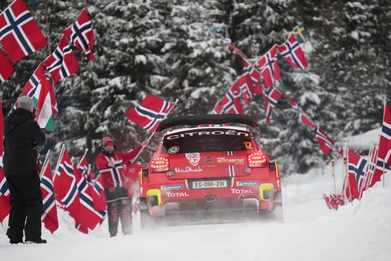 Rally di Svezia, le C3 WRC danzano sulla neve Rally di Svezia, le C3 WRC danzano sulla neve