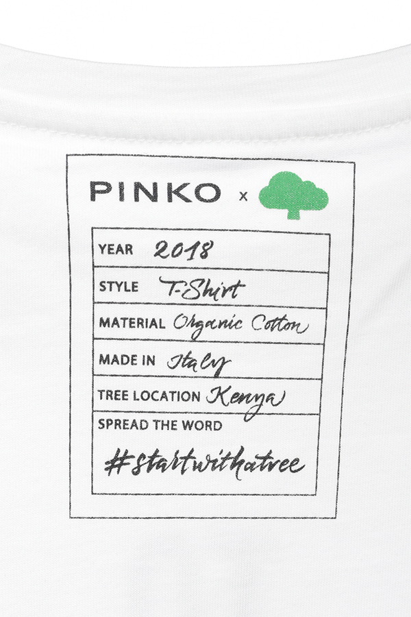 Pinko accende i riflettori sulla sostenibilità. #StartWithATree Pinko accende i riflettori sulla sostenibilità. #StartWithATree