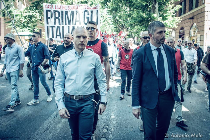 Elezioni 2018, CasaPound nel mirino degli antifascisti: “Staniamo Di Stefano” Elezioni 2018, CasaPound nel mirino degli antifascisti: “Staniamo Di Stefano”