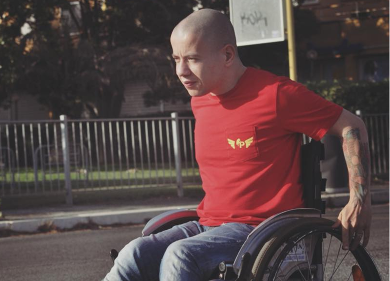 Trasporti Roma: disabile bloccato in metropolitana, la denuncia di CasaPound Trasporti Roma: disabile bloccato in metropolitana, la denuncia di CasaPound