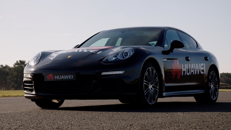 Huawei, arriva la prima auto “guidata” da uno smartphone Huawei, arriva la prima auto “guidata” da uno smartphone