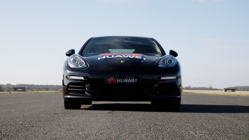 Huawei, arriva la prima auto “guidata” da uno smartphone Huawei, arriva la prima auto “guidata” da uno smartphone
