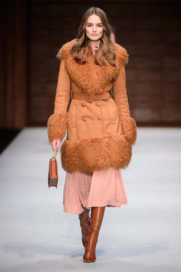 Milano Fashion Week 2018, Elisabetta Franchi s’ispira a Monica Vitti. FOTO Milano Fashion Week 2018, Elisabetta Franchi s’ispira a Monica Vitti. FOTO